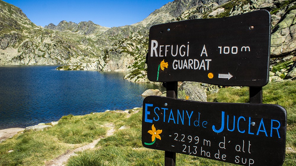 PIRENEJE w krainie tysiąca górskich jezior Andora