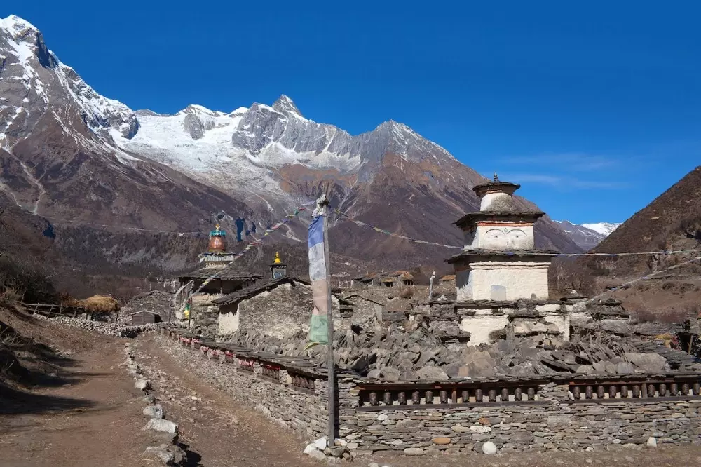 TREKKING W NEPALU - Pod Mount Everest