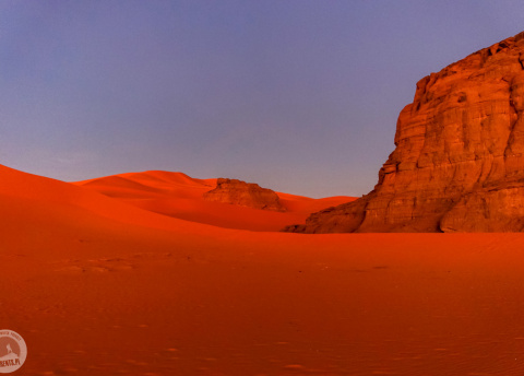 Algieria: trekking przez Tadrart Rouge, Sahara i Tuaregowie