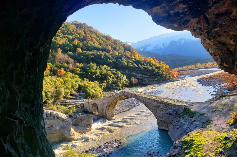 Sylwester w Albanii: Gjirokaster, Berat i wybrzeże Morza Jońskiego